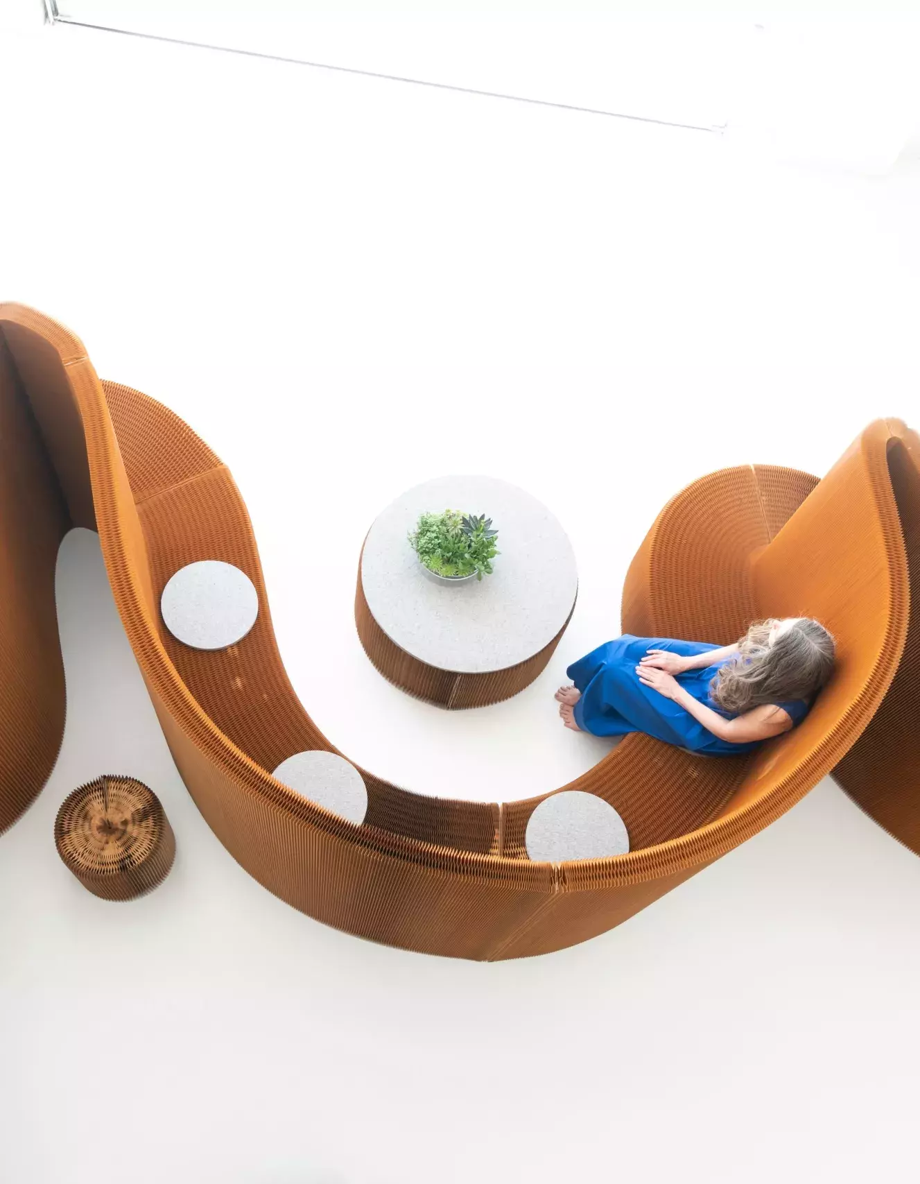 High-resolution showroom photo with modern furniture